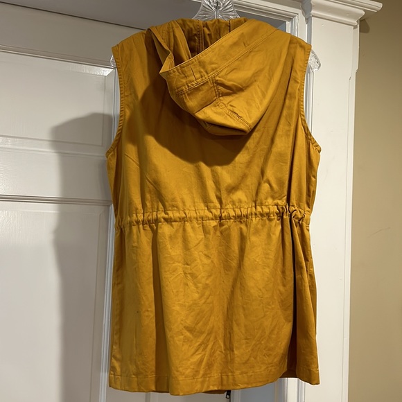 Zenana Outfitters Utility Vest. Small. New with tags - Picture 16 of 17